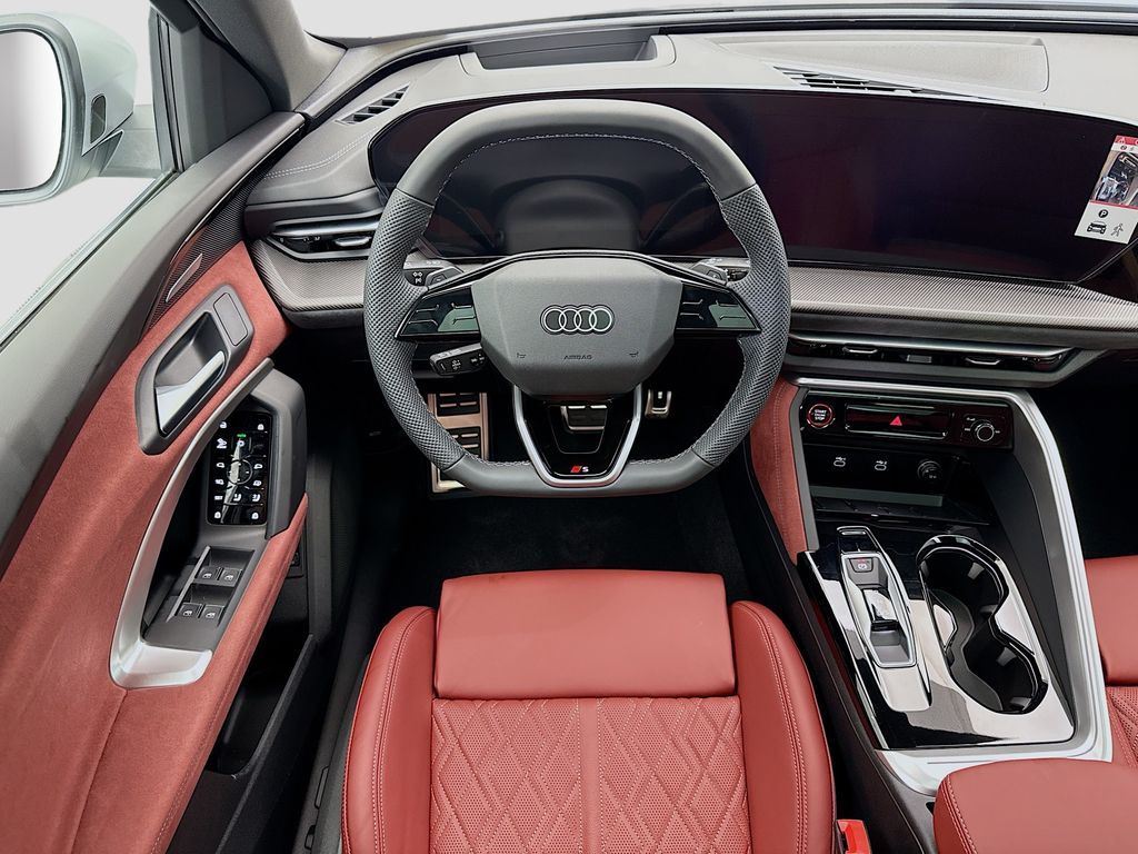 Thumbnail: 2025 Audi SQ5 - 11