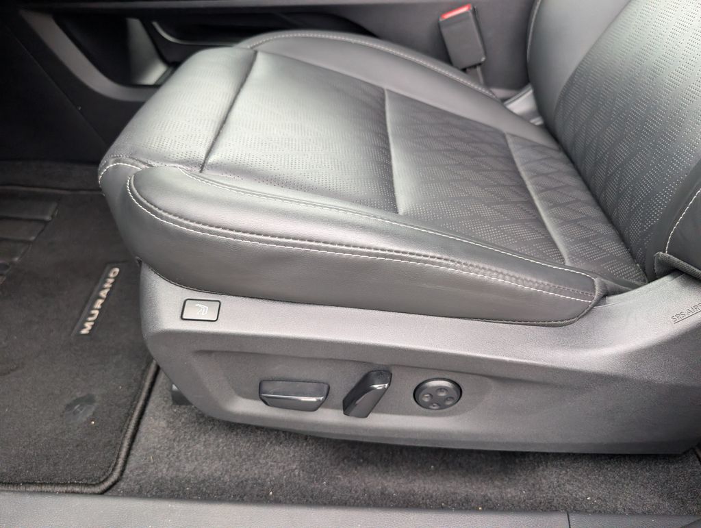 Used 2025 Nissan Murano SUV