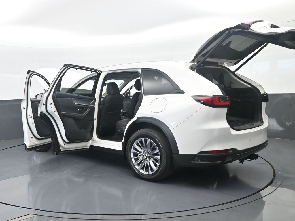Used 2025 Rhodium White Premium Mazda Preferred image 75