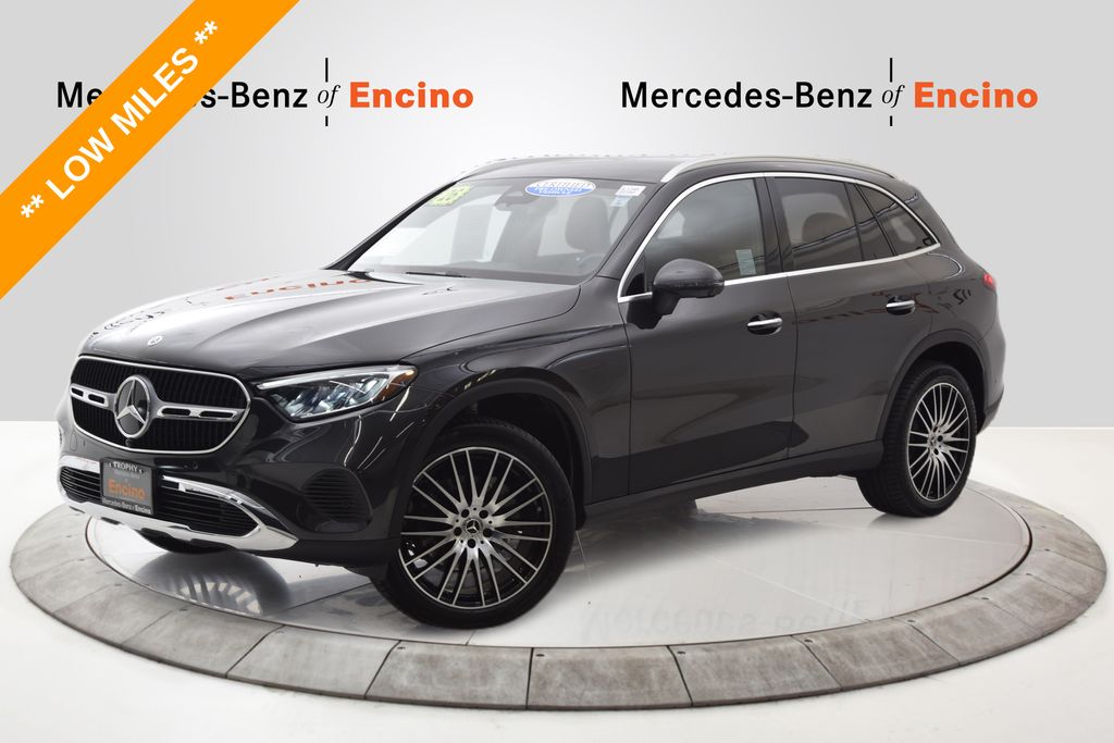 2026 Mercedes-Benz GLC 300 RWD
