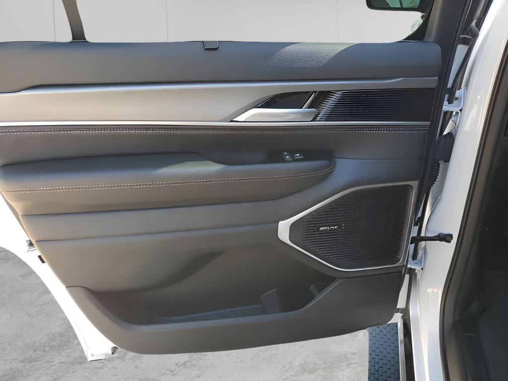 New Car 2025 Jeep Wagoneer  Base For Sale Under $80,000 In Austin, Texas