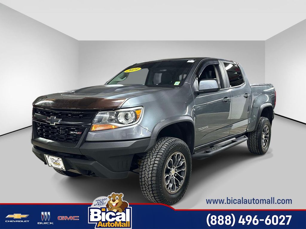 Gray (Satin Steel Metallic) 2019 Chevrolet Colorado Pickup Truck Four-Wheel Drive 8-Speed Automatic