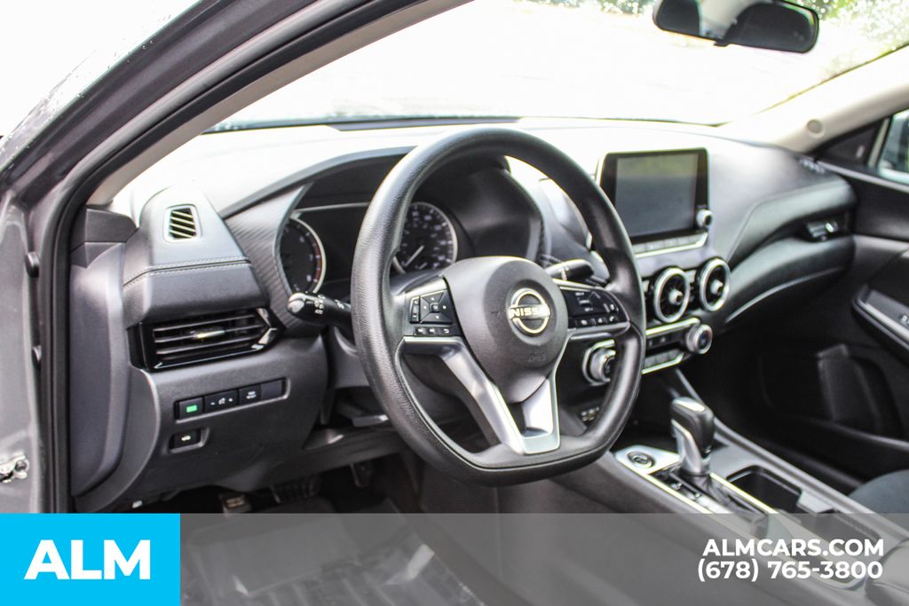 Used 2024 Gray Nissan SV image 31