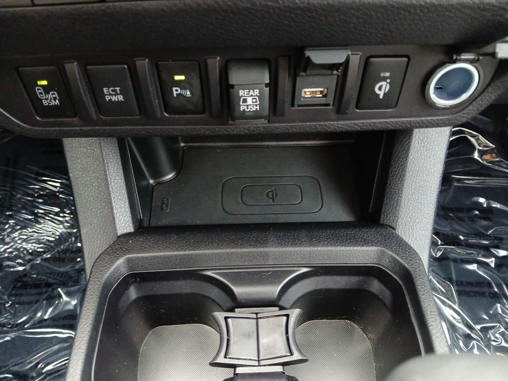 Used Car 2021 Toyota Tacoma  Trd Sport For Sale Under $35,000 In Austin, Texas