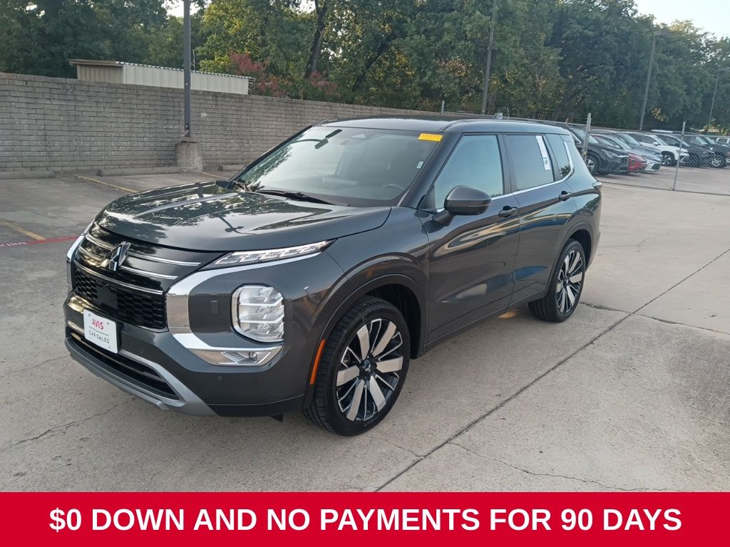Gray 2025 Mitsubishi Outlander SUV / Crossover Front-Wheel Drive Continuously Variable Transmission