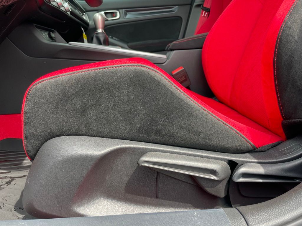 Thumbnail: 2025 Honda Civic - 27