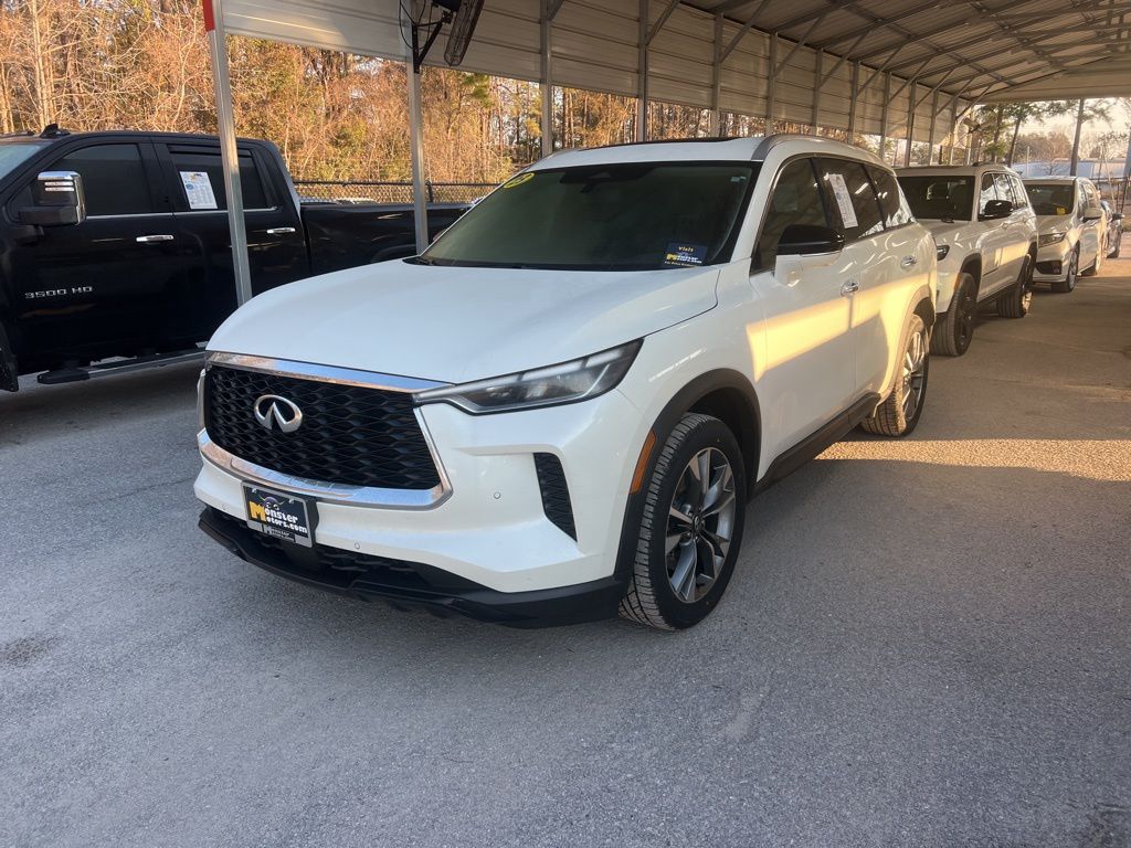 2023 INFINITI QX60 Luxe AWD