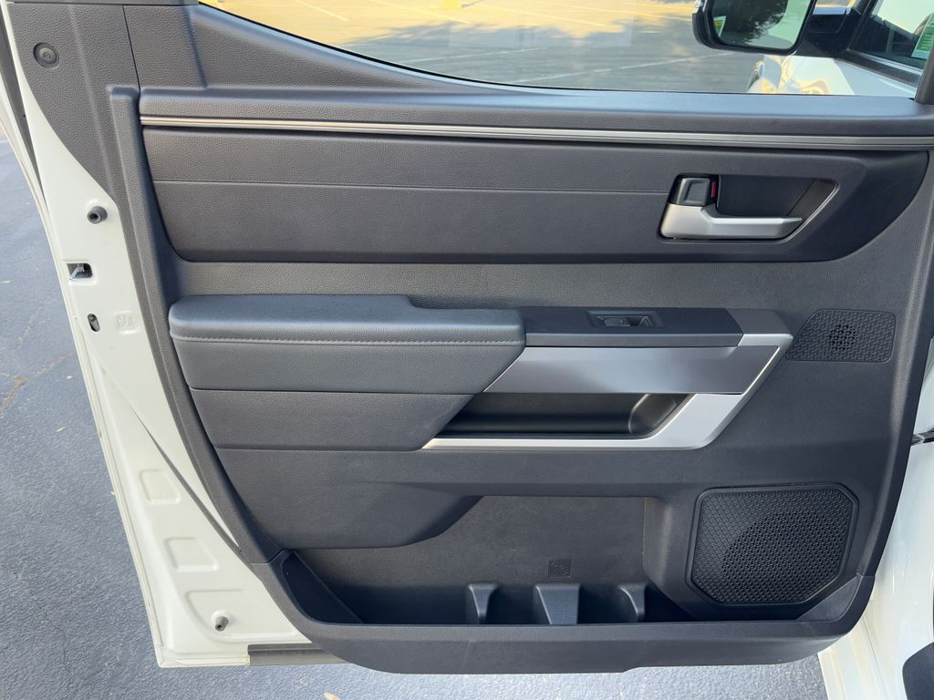 Thumbnail: 2022 Toyota Tundra - 28