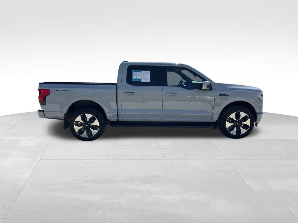 2024 Avalanche Ford F-150 Lightning Platinum AWD Truck
