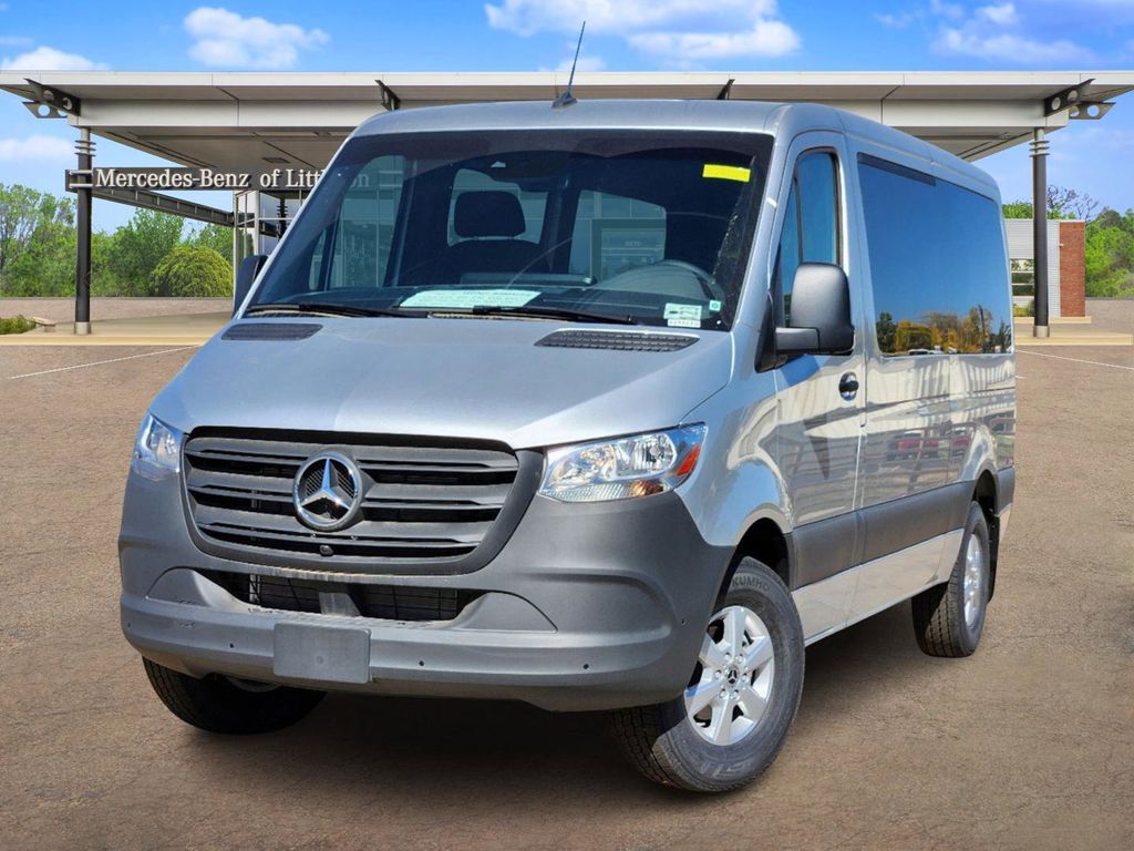 2024 Mercedes-Benz Sprinter 2500 Cargo 144 WB 1