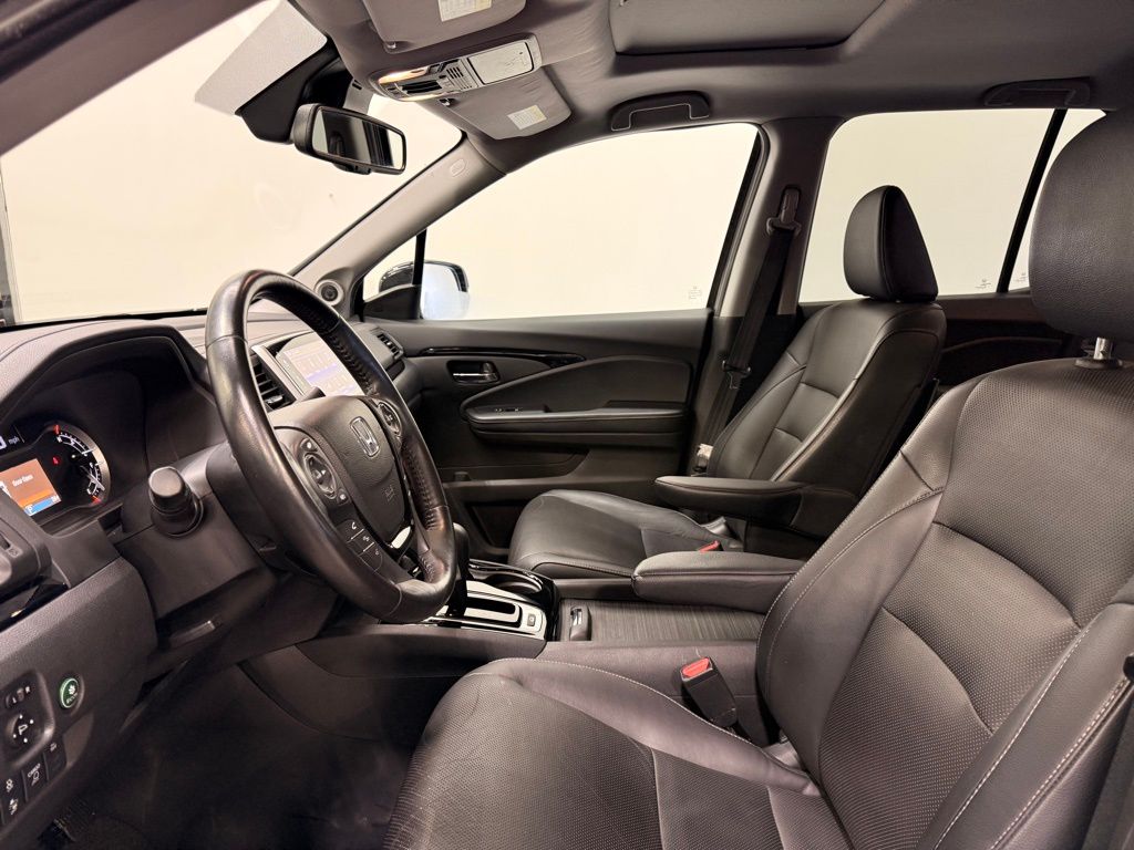 Thumbnail: 2019 Honda Ridgeline - 12