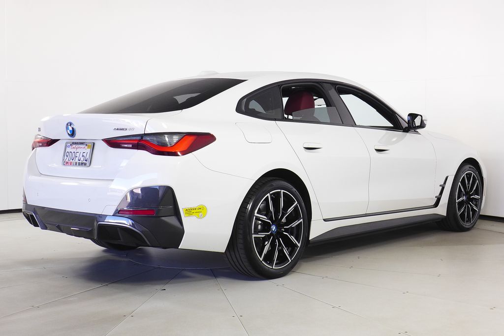 Thumbnail: 2023 BMW i4 - 7