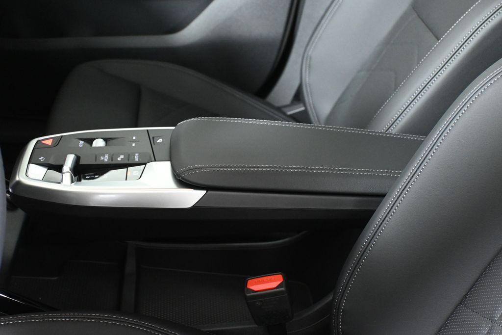 Thumbnail: 2026 BMW X1 - 25