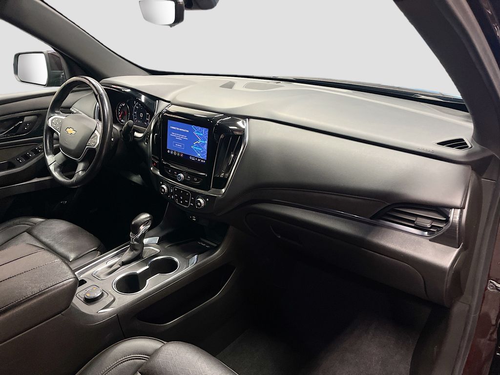 Used 2022 Black Cherry Metallic Chevrolet High Country image 32