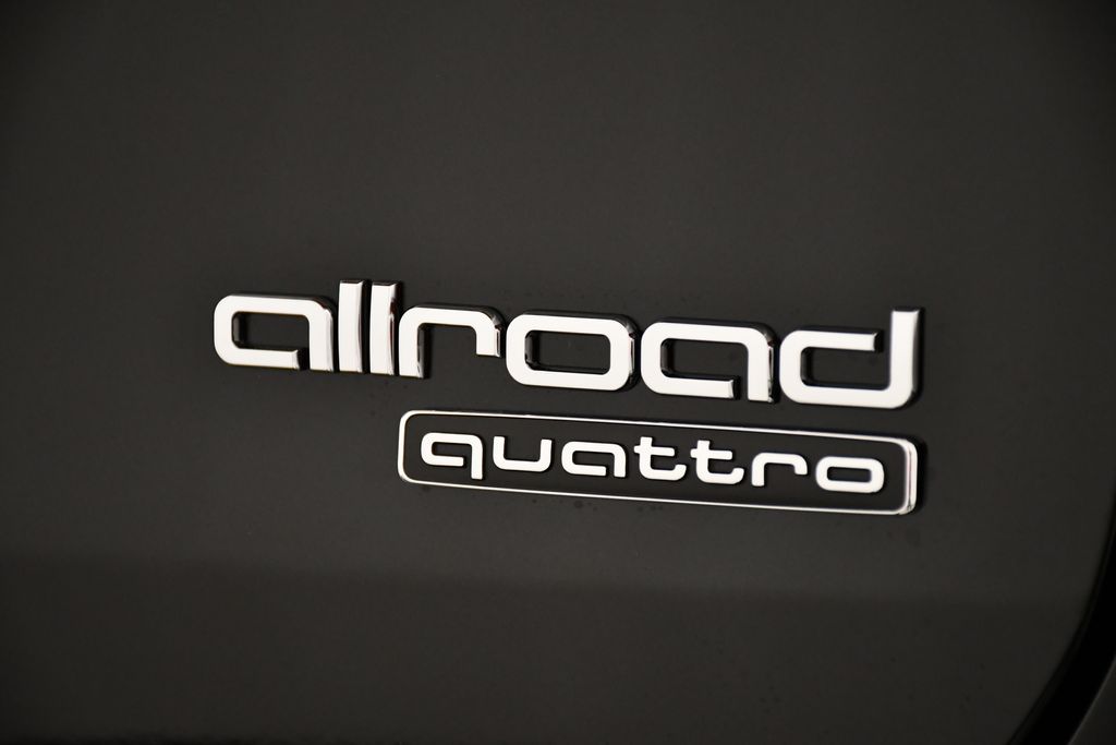 Thumbnail: 2025 Audi A6 - 10