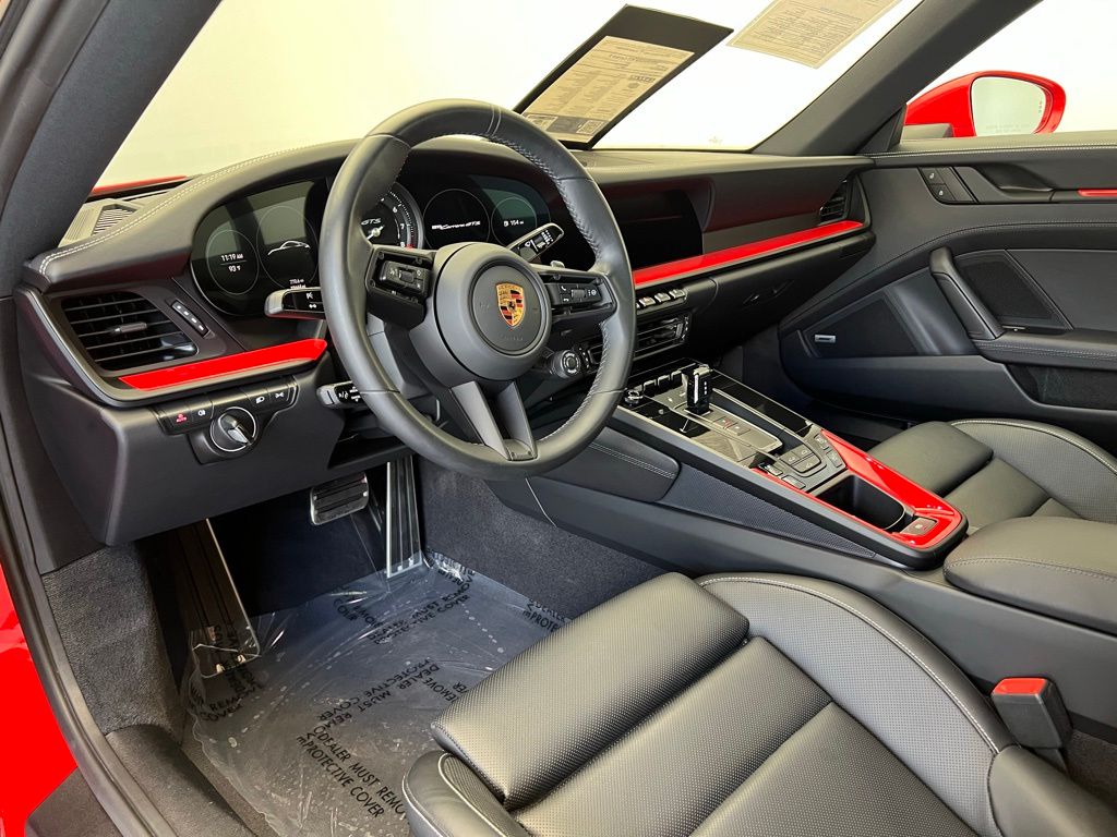 Thumbnail: 2023 Porsche 911 - 4