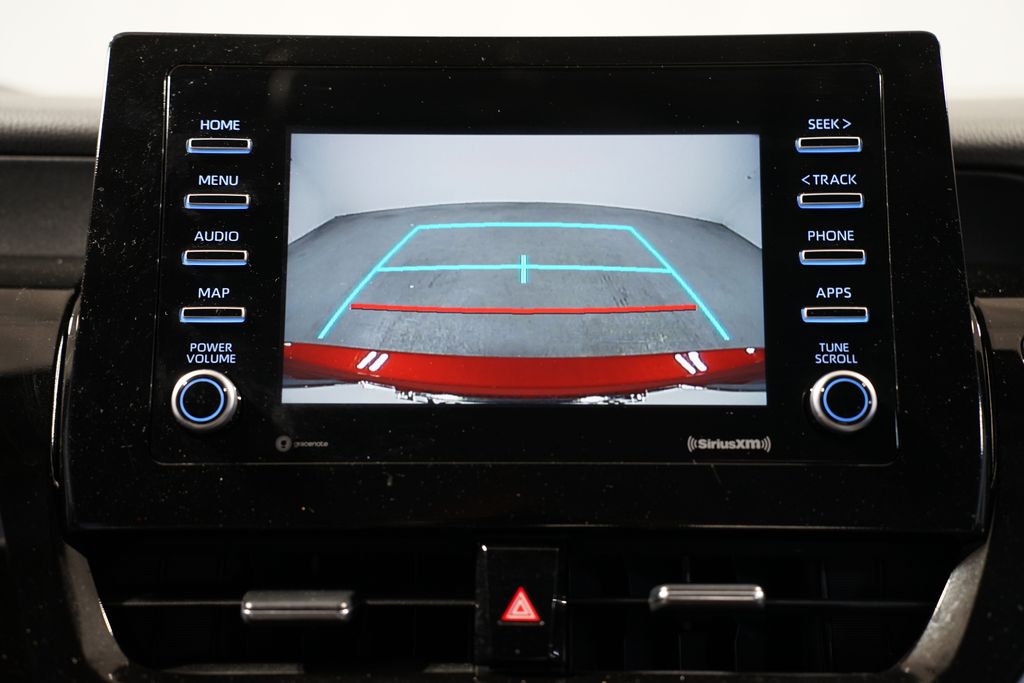 2024 Toyota Camry SE 19