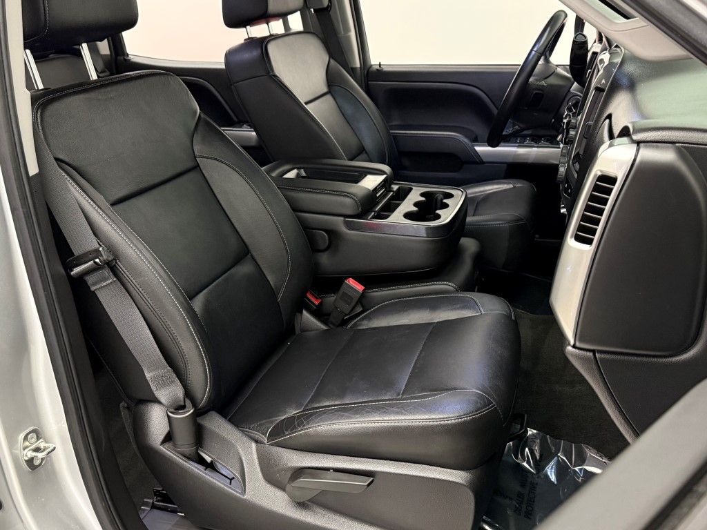 Thumbnail: 2018 Chevrolet Silverado 1500 - 21