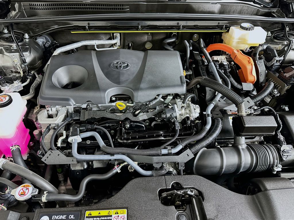 Thumbnail: 2023 Toyota Crown - 30