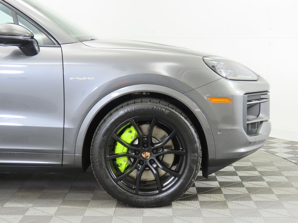 Thumbnail: 2025 Porsche Cayenne - 11