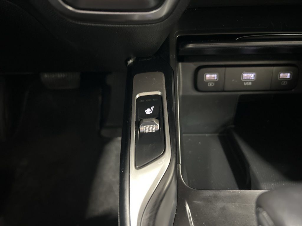 used 2022 Kia Sorento car, priced at $23,482