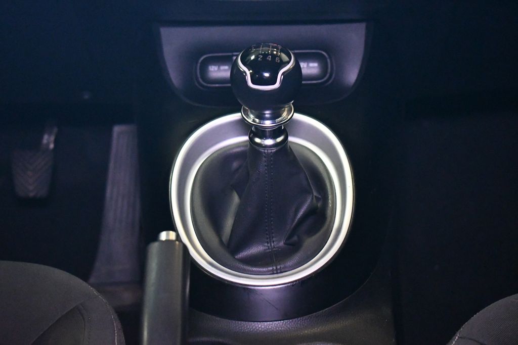 Thumbnail: 2014 Kia Soul - 19