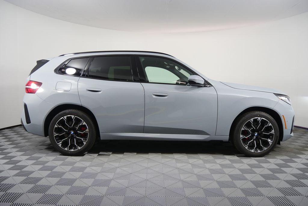 Thumbnail: 2026 BMW X3 - 2