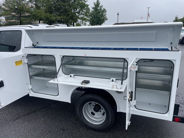 2025 Ford F-350 Chassis XL