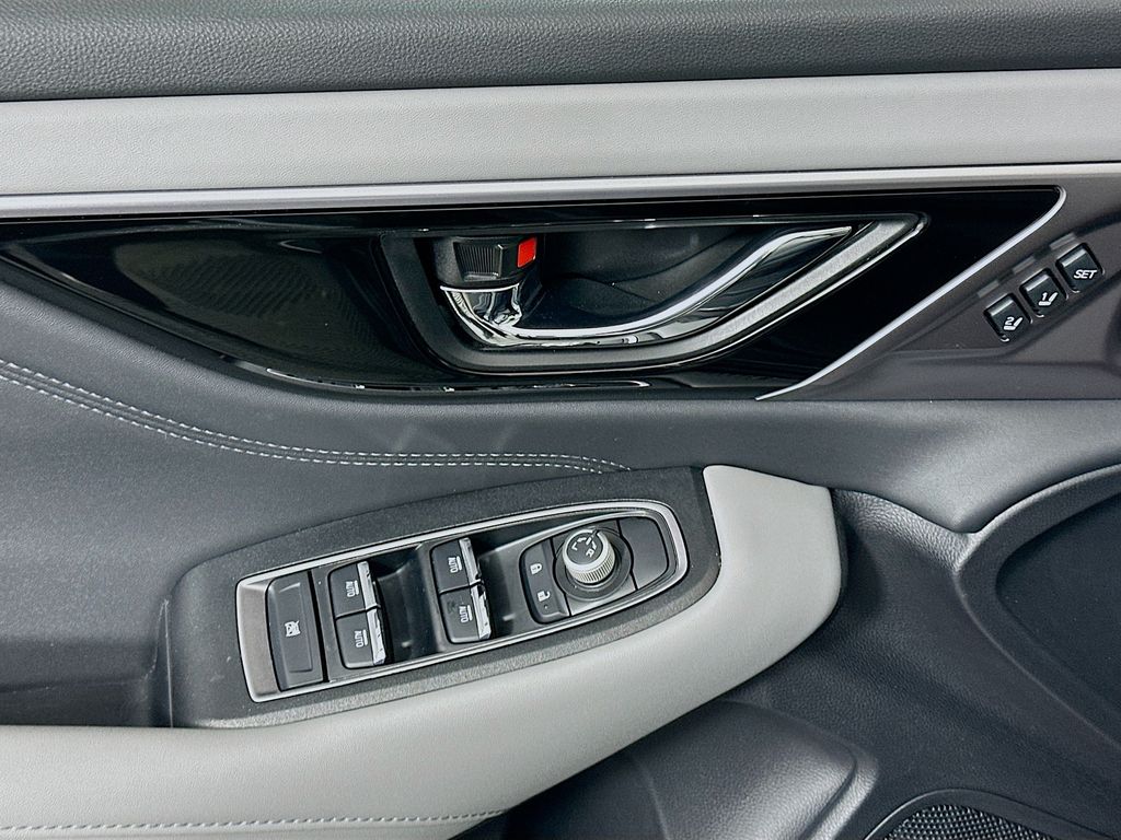 Thumbnail: 2025 Subaru Outback - 18