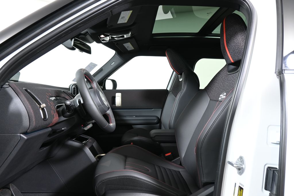 Thumbnail: 2026 MINI Cooper Countryman - 3