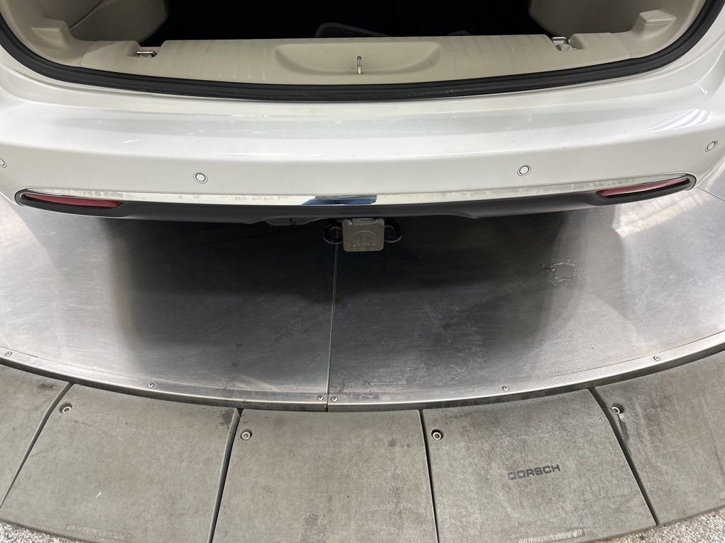 used 2018 Chrysler Pacifica car, priced at $17,139