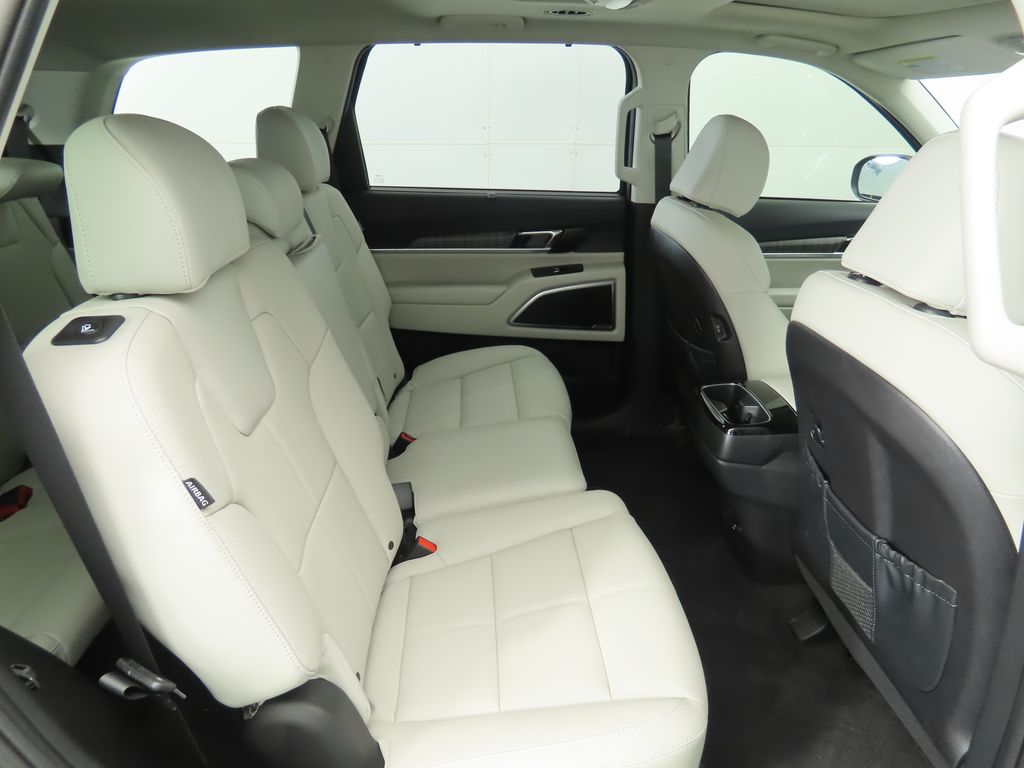 2025 Kia Telluride EX 23