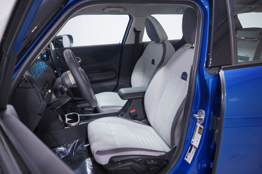 Thumbnail: 2025 MINI Cooper - 7