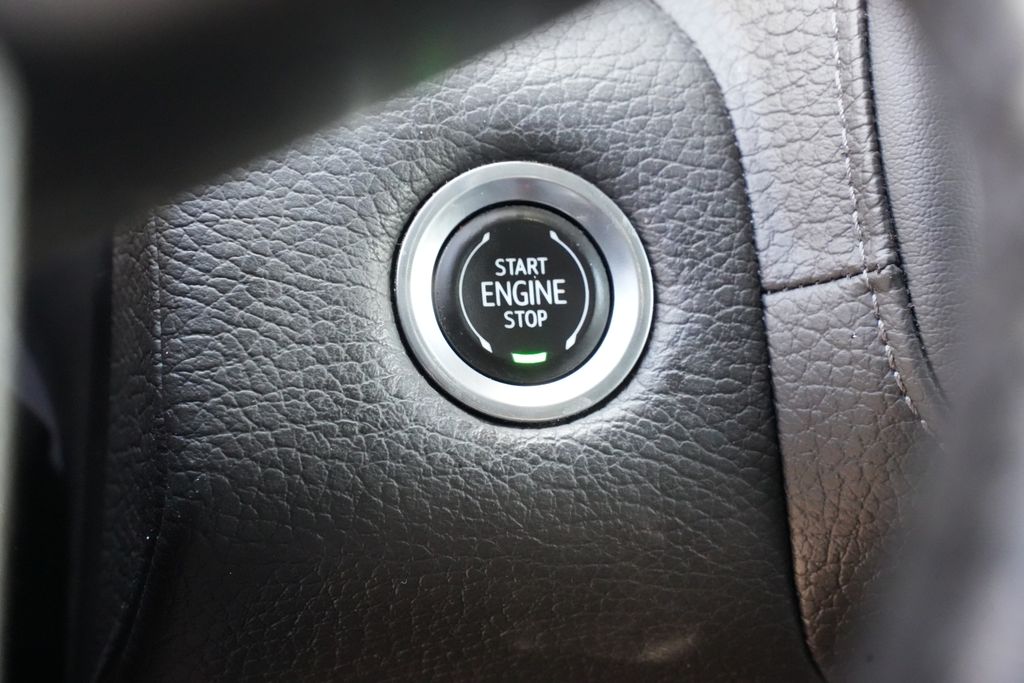 2021 GMC Yukon Denali Gray at DeMontrond Gulf Freeway