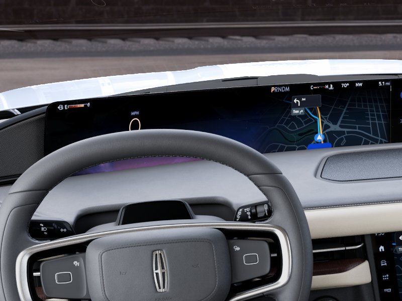 Thumbnail: 2027 Lincoln Navigator - 13