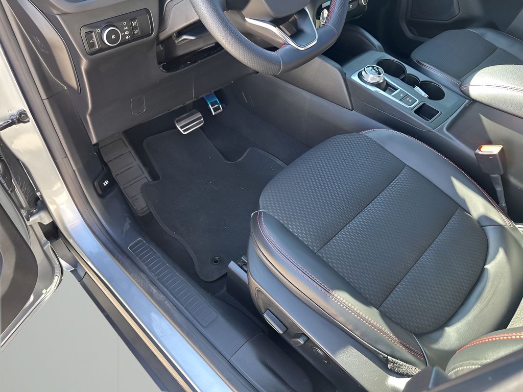 Used Car 2023 Ford Escape  St-line Select For Sale Under $25,000 In Austin, Texas