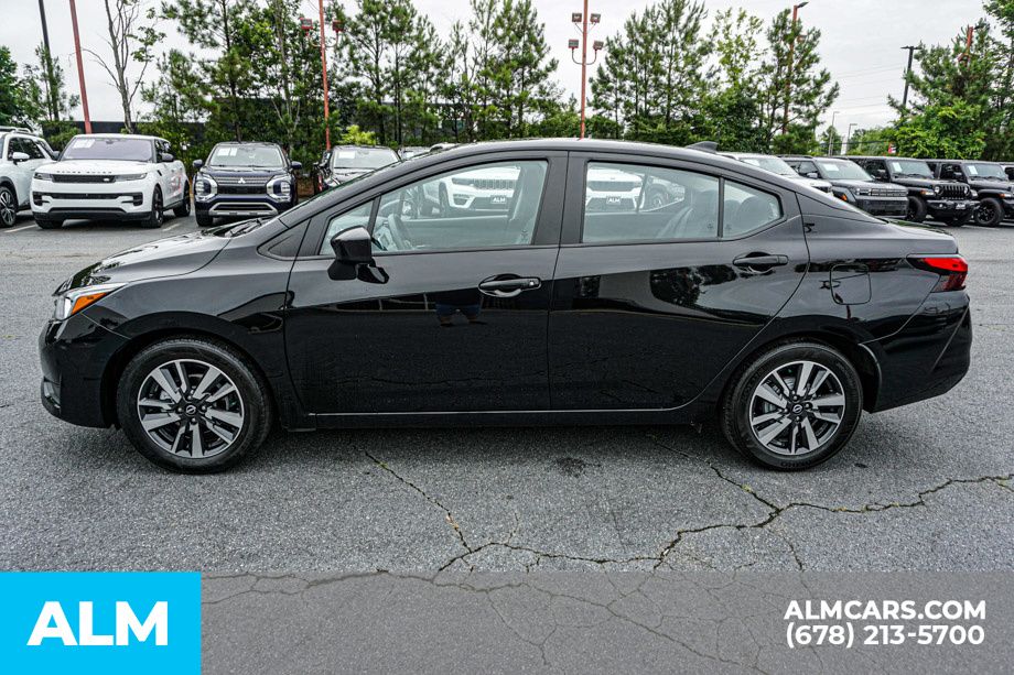 Used 2024 Black Nissan 1.6 SV image 7