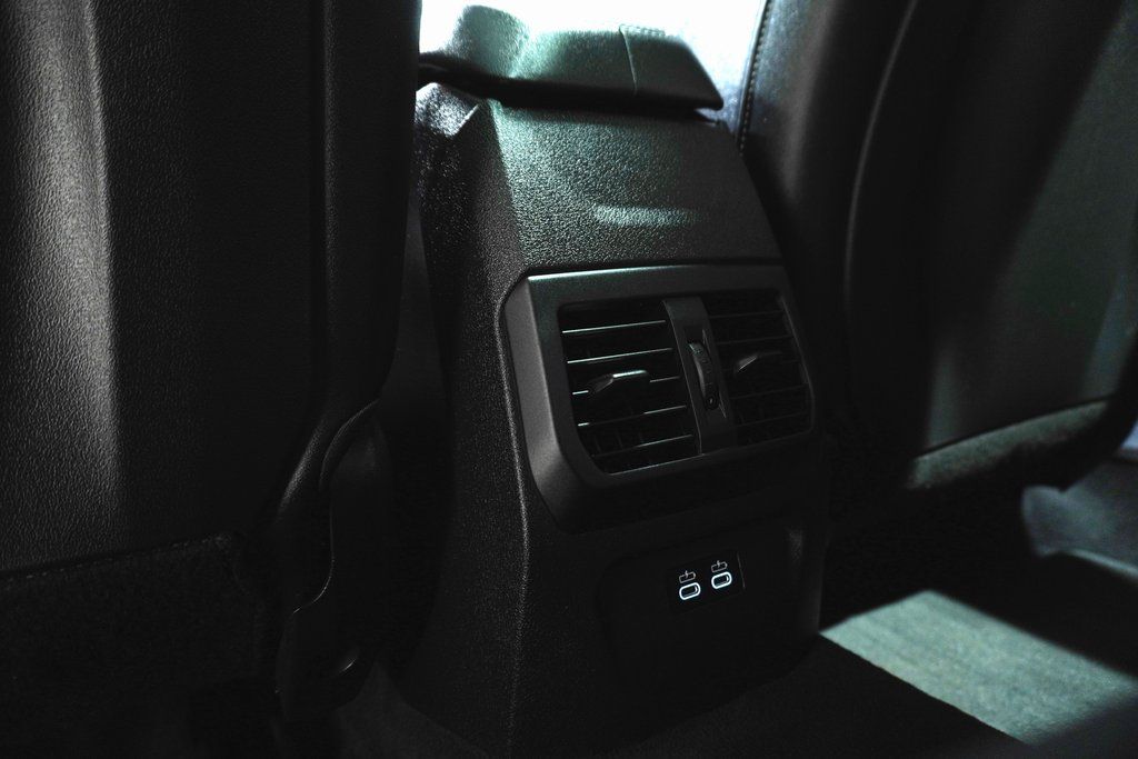 2025 BMW 2 Series 228 - Photo 11