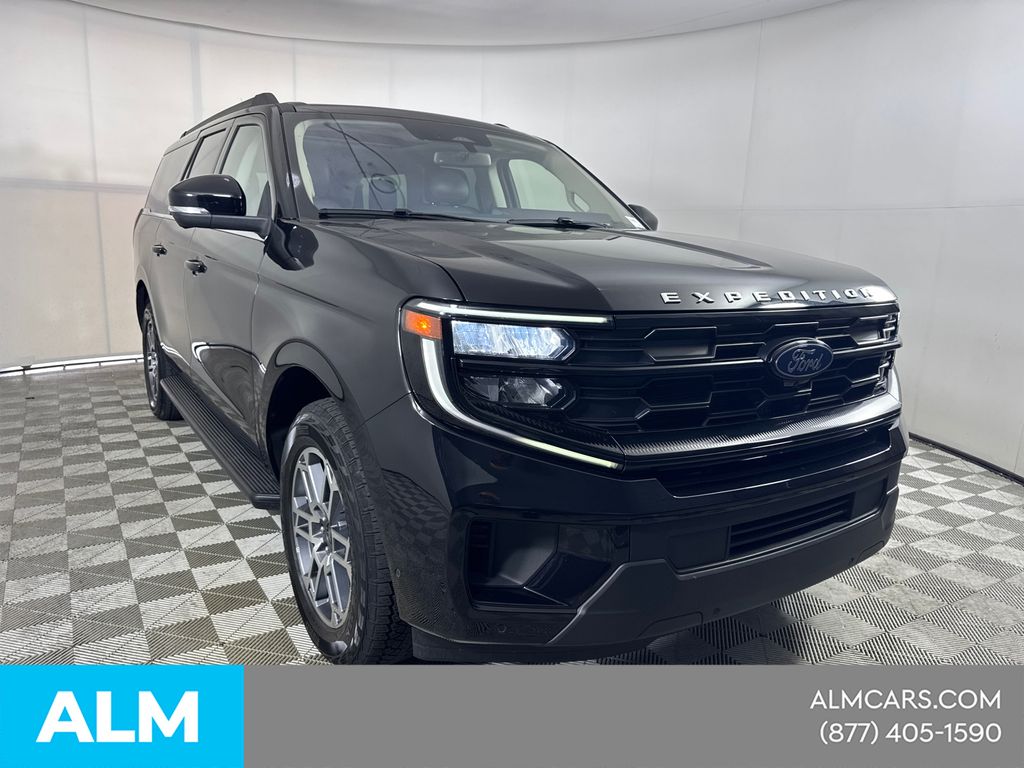 Used 2025 Black Ford Active image 4