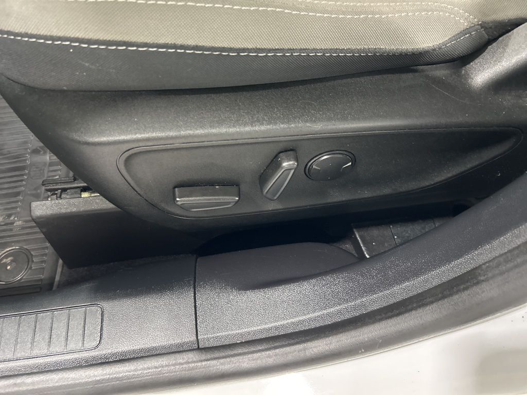 used 2022 Ford Escape car, priced at $19,913