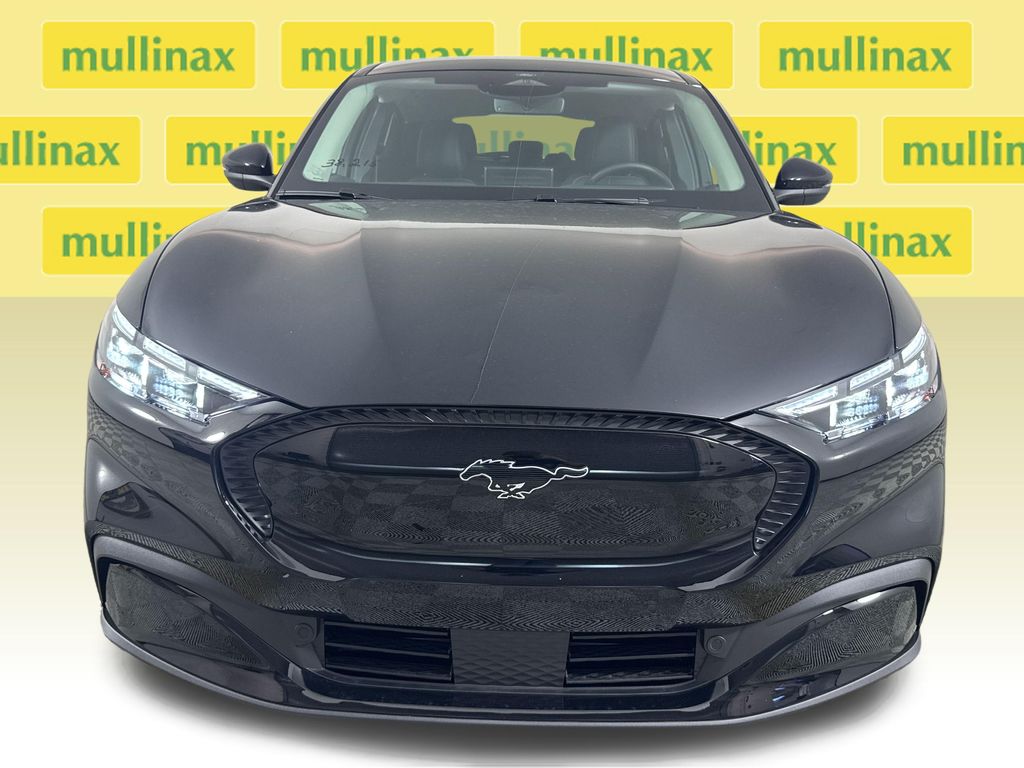 New 2026 Black Ford Select image 15