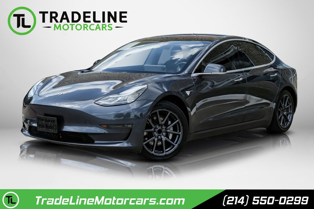 Deep Blue Metallic 2018 Tesla Model 3 Long Range RWD Sedan Rear-Wheel Drive 1-Speed Automatic