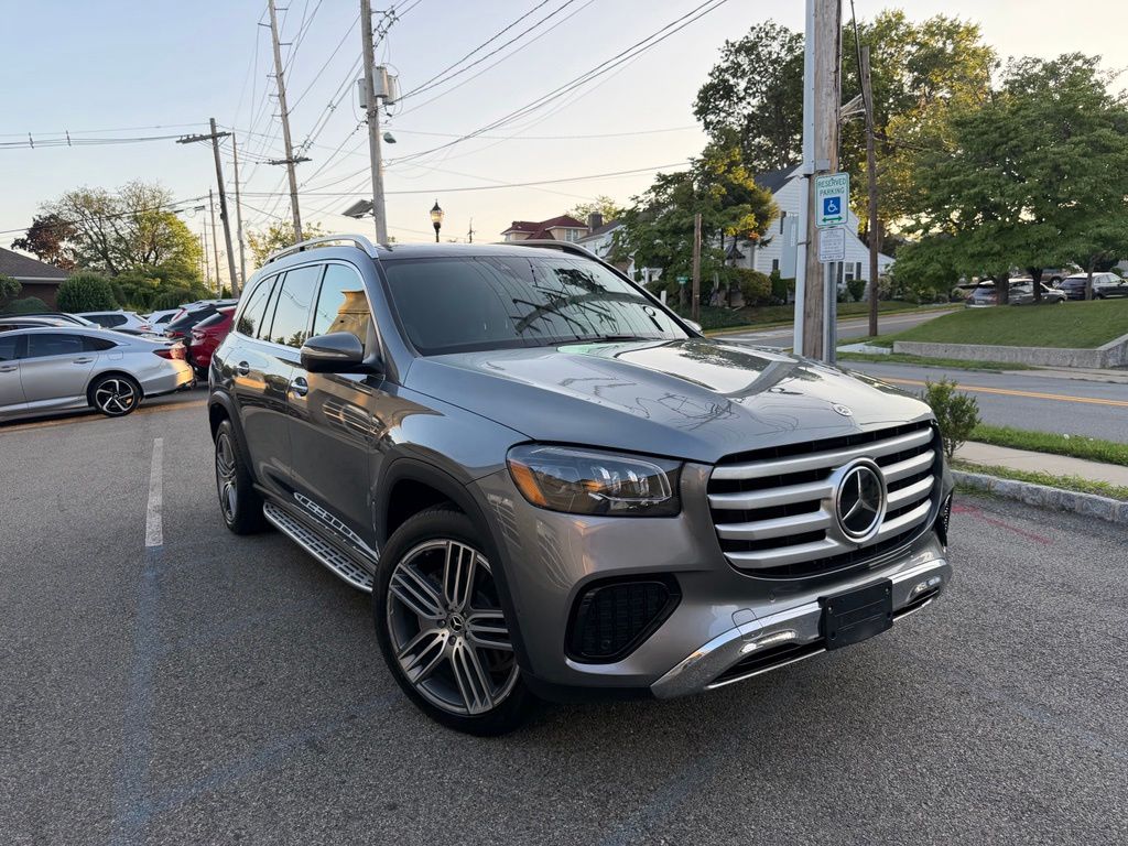 2024 Mercedes-Benz GLS