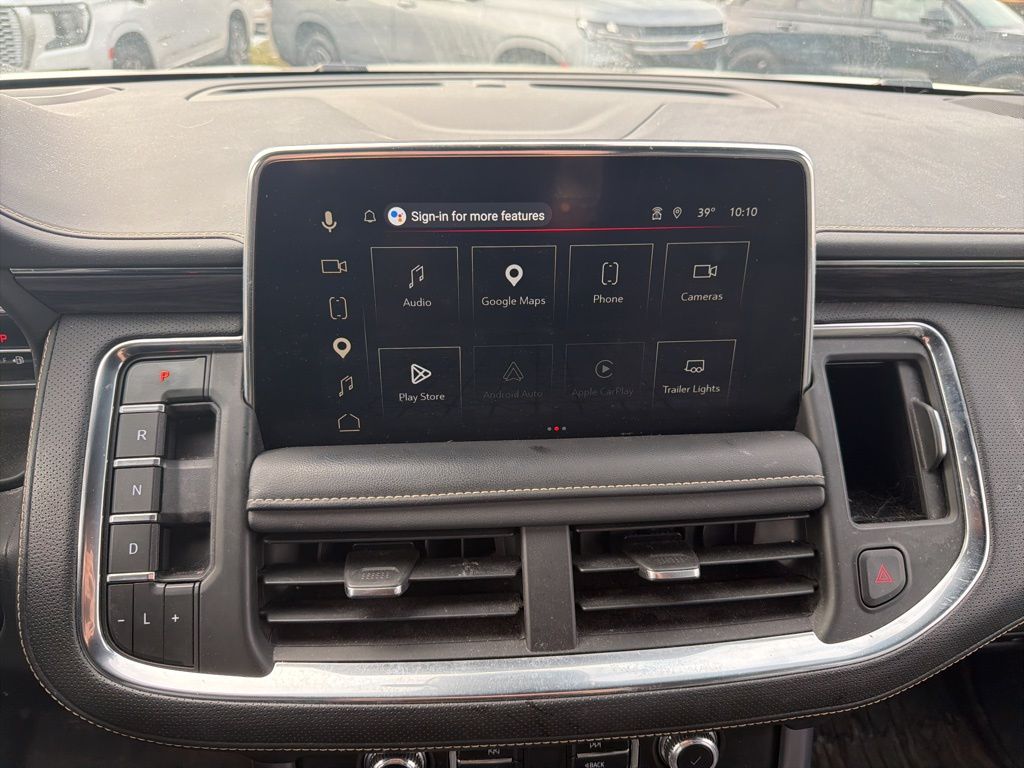 Used 2023 White GMC SLT image 9