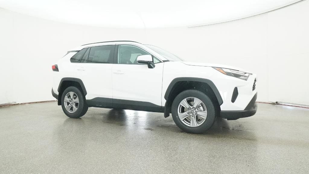 Thumbnail: 2025 Toyota RAV4 - 23