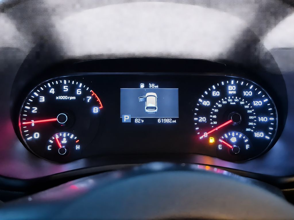 2022 Kia Soul LX White at Gullo Toyota