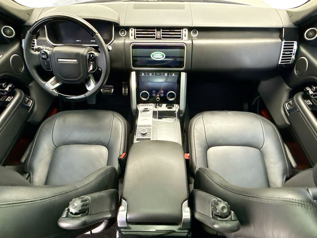 Thumbnail: 2022 Land Rover Range Rover - 13