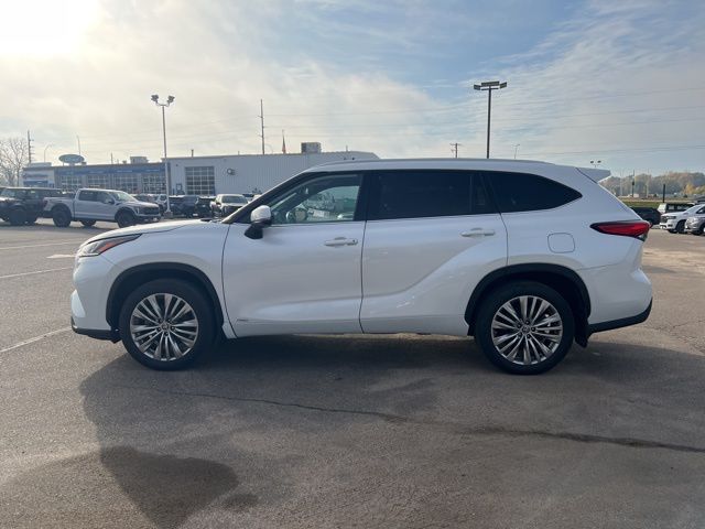 2023 Toyota Highlander Hybrid