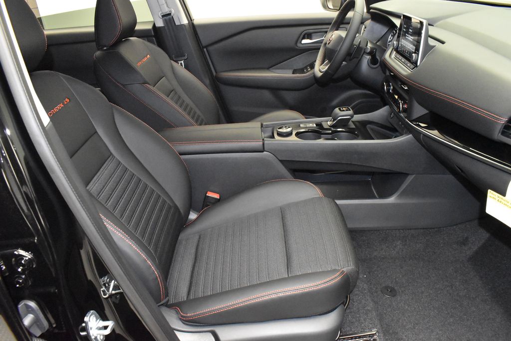 Thumbnail: 2026 Nissan Rogue - 23