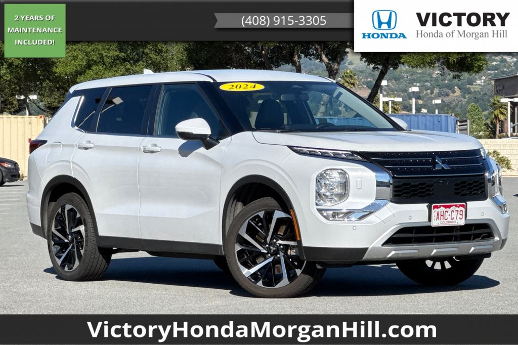 White Diamond 2024 Mitsubishi Outlander SUV / Crossover All-Wheel Drive Continuously Variable Transmission